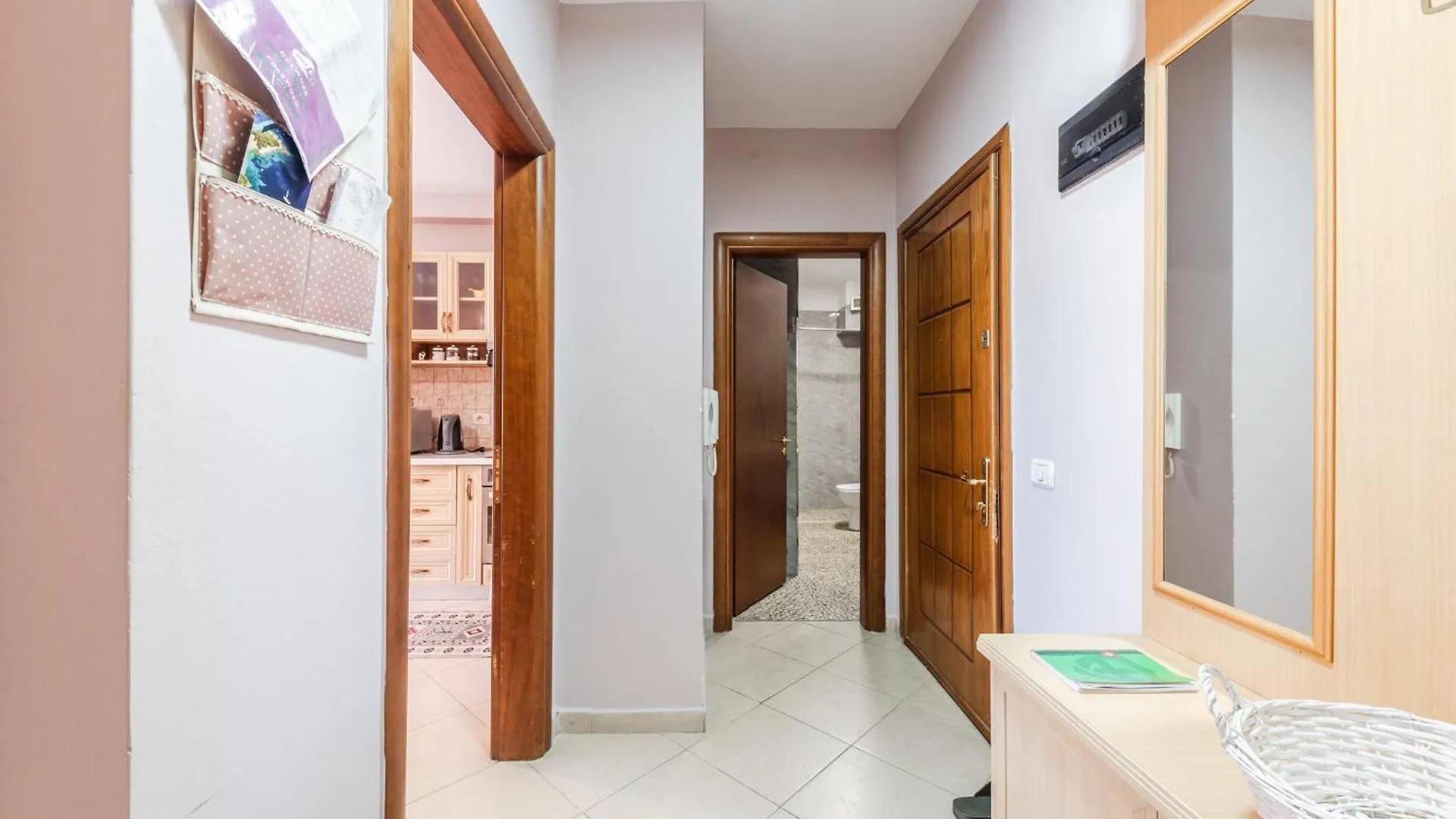 Sisi'S Apartments-Tirana City Center Apartment Tirana